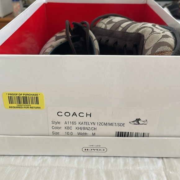Coach ladies size 10 sneaker shoes. Very gently worn. - Picture 2 of 3